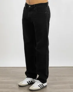 555 Relaxed Straight Jeans