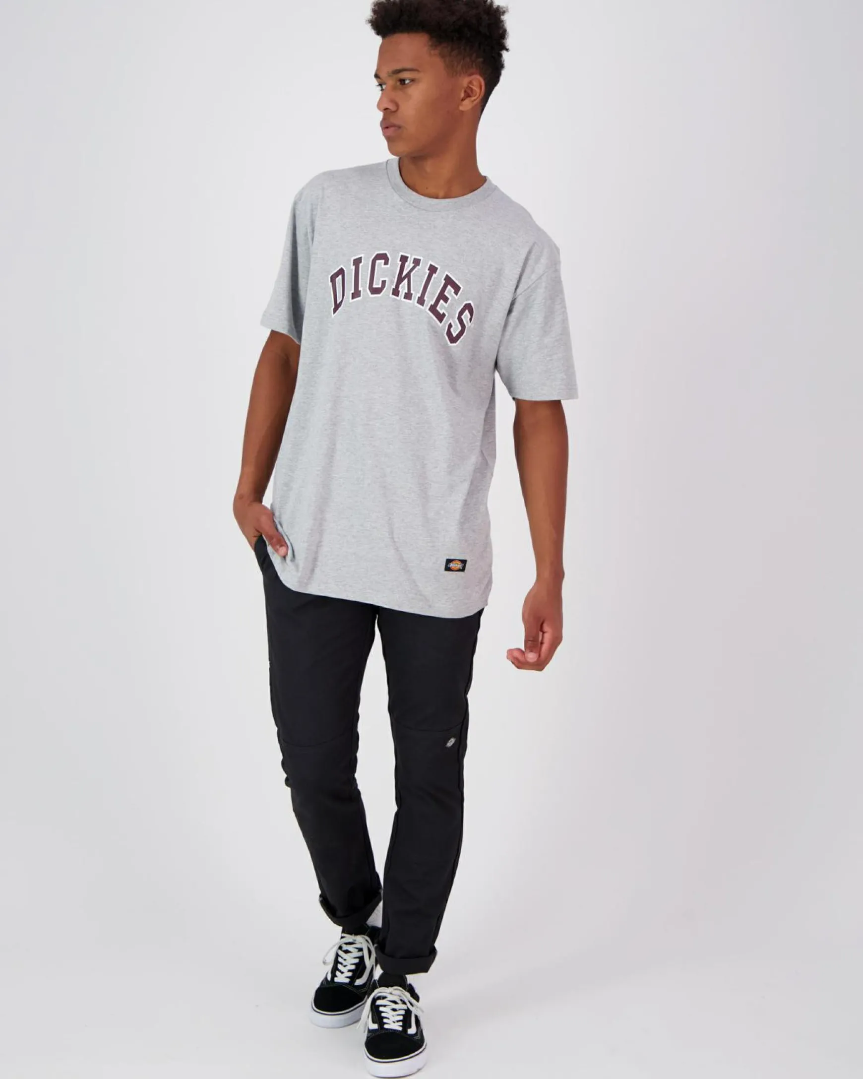 811 Skinny Straight Pants