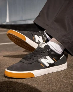 306 V1 Shoes