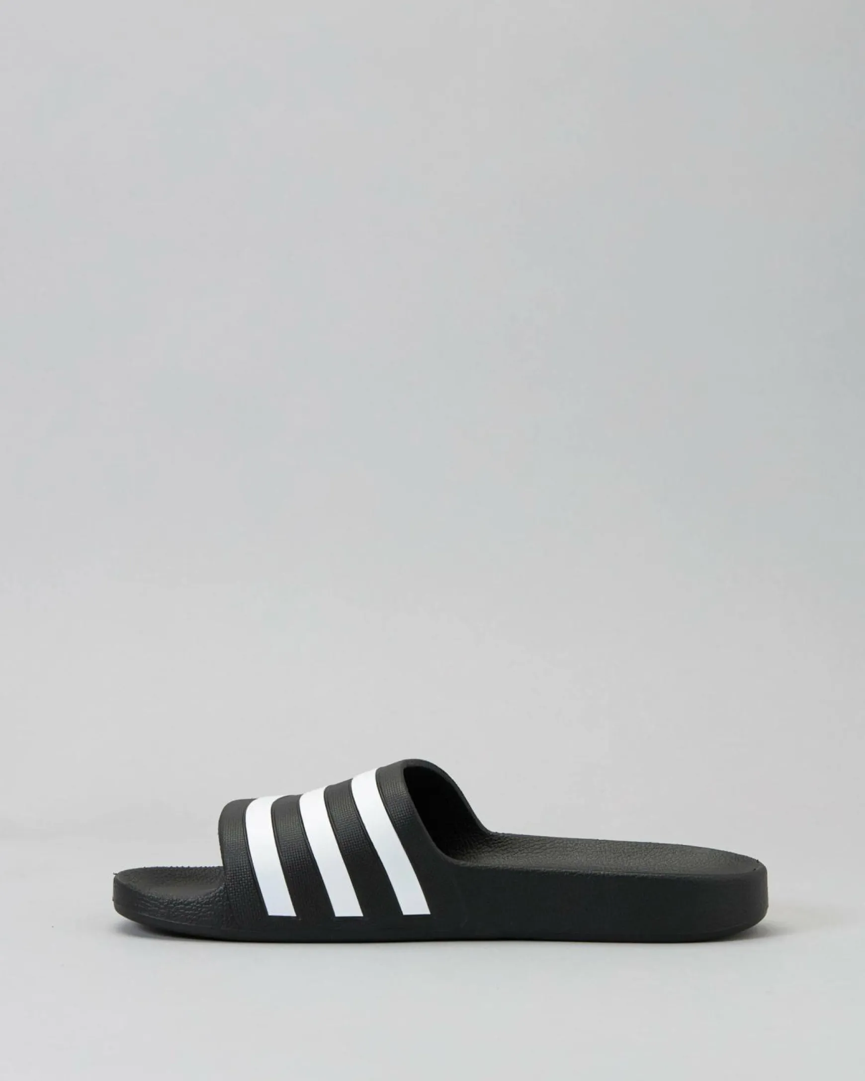 Adilette Aqua Slides