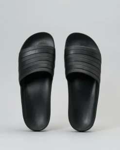 Adilette Aqua Slides