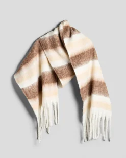 Amelia Scarf