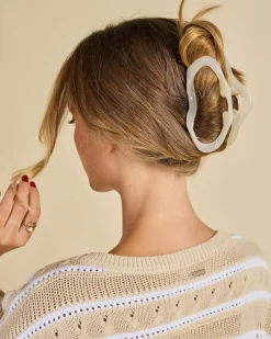 Anita Hair Claw Clip