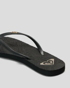 Antilles II Thongs