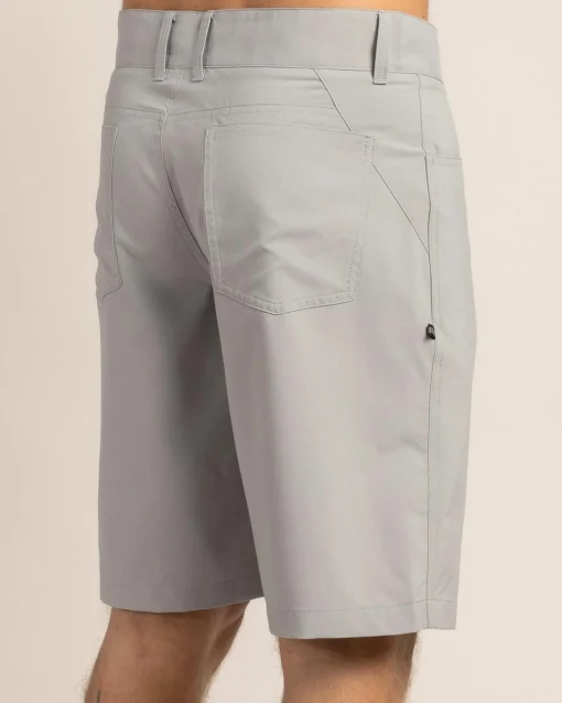 Baseline 21" Hybrid Walk Shorts