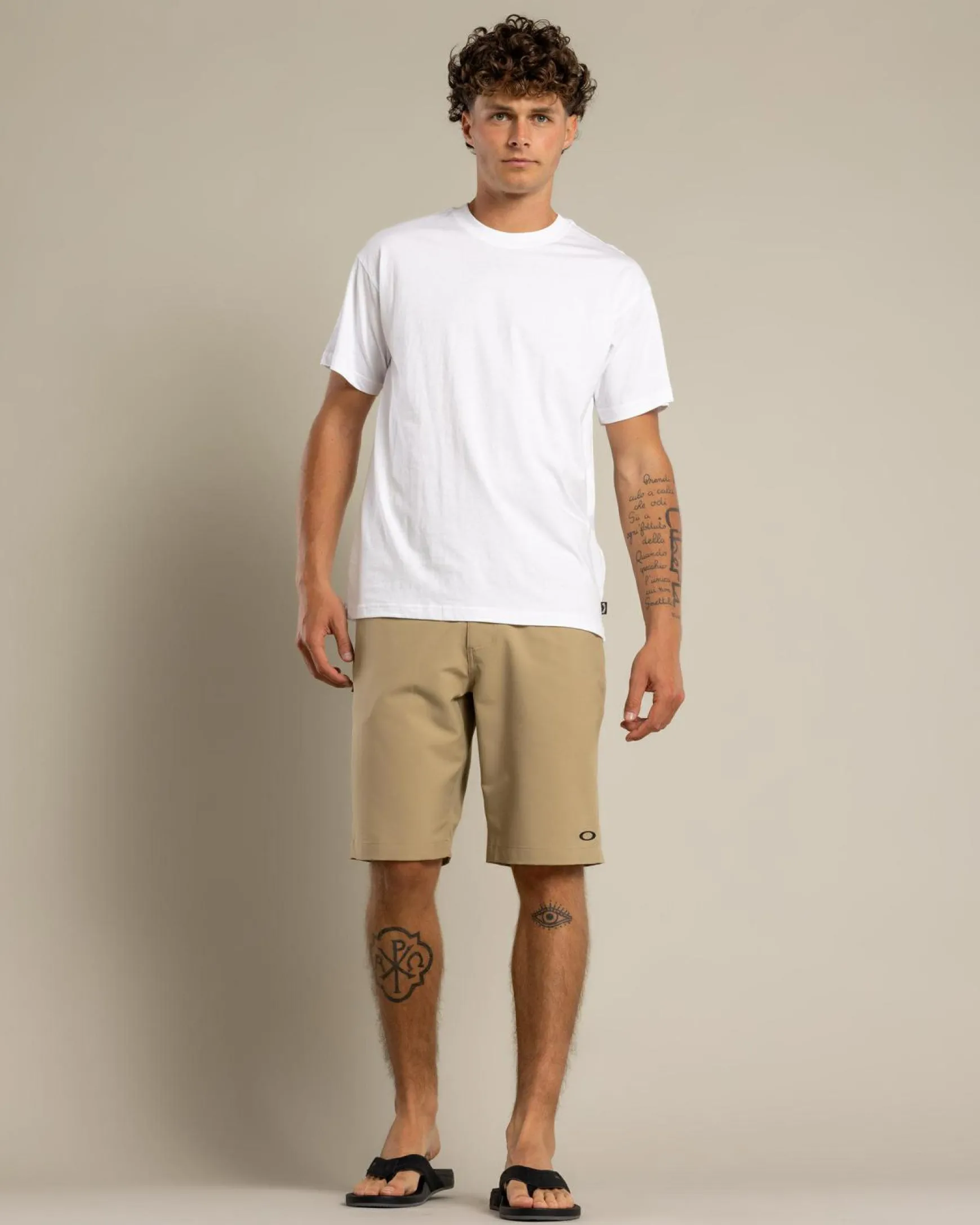 Baseline 21" Hybrid Walkshort