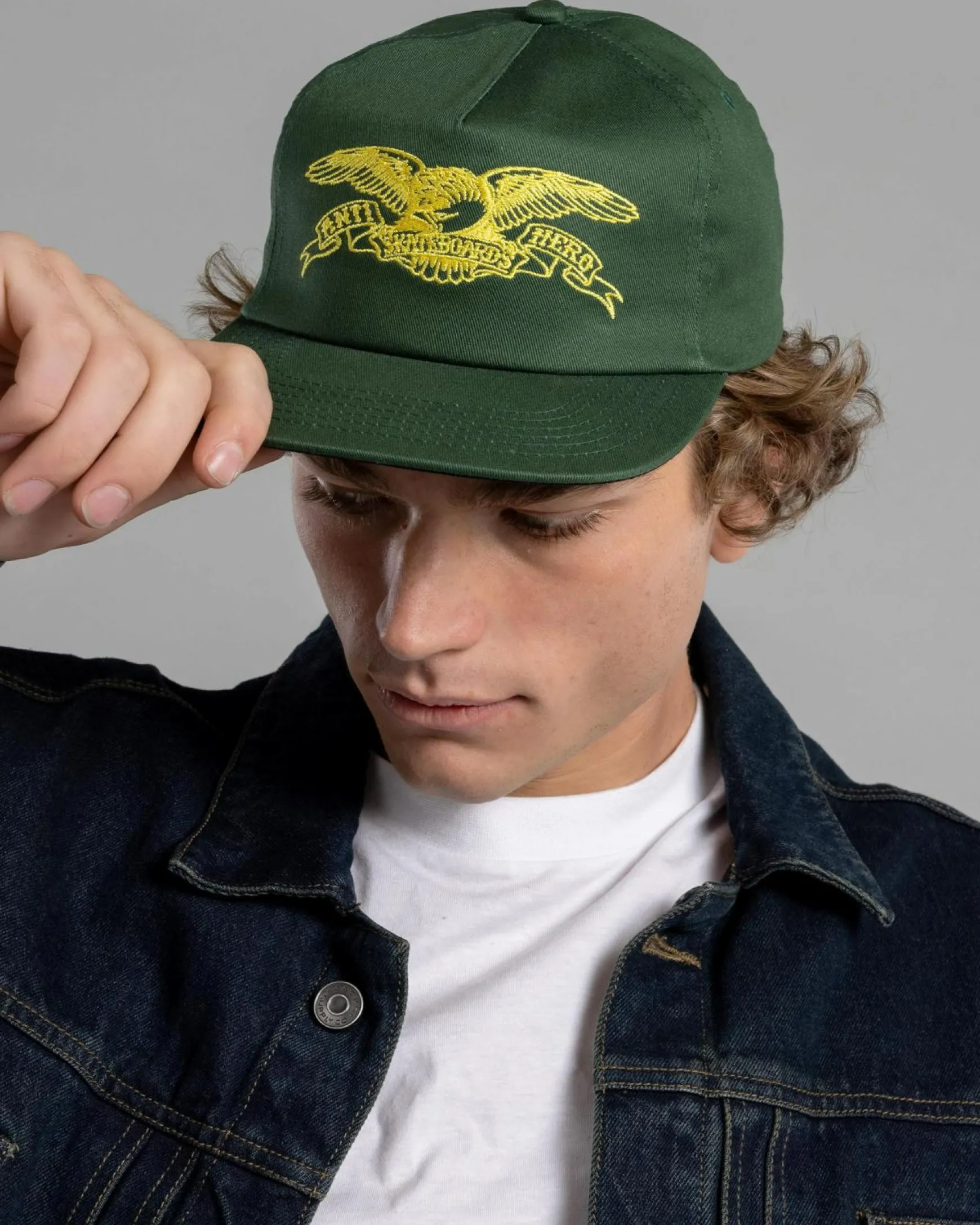 Basic Eagle Snapback Cap