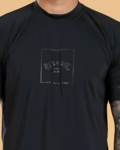 Boxed Arch Short Sleeve Rash Vest