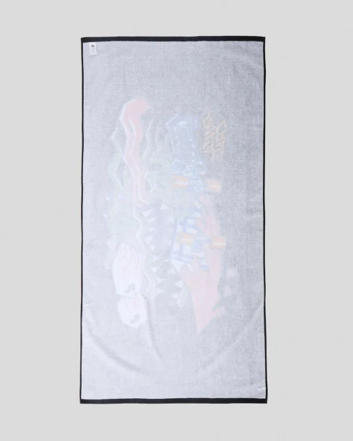 Boys' Meek Scratched Slasher Beach Towel