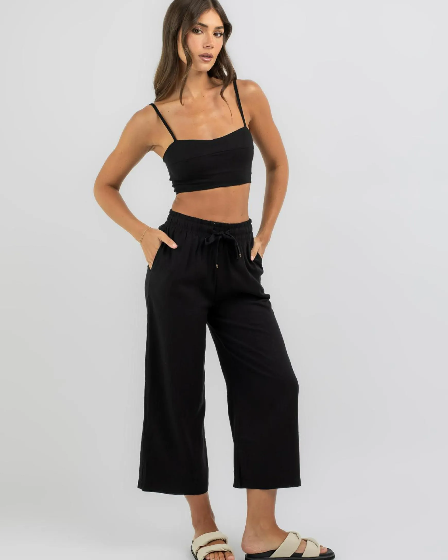 Cali Hawaii Cropped Pants