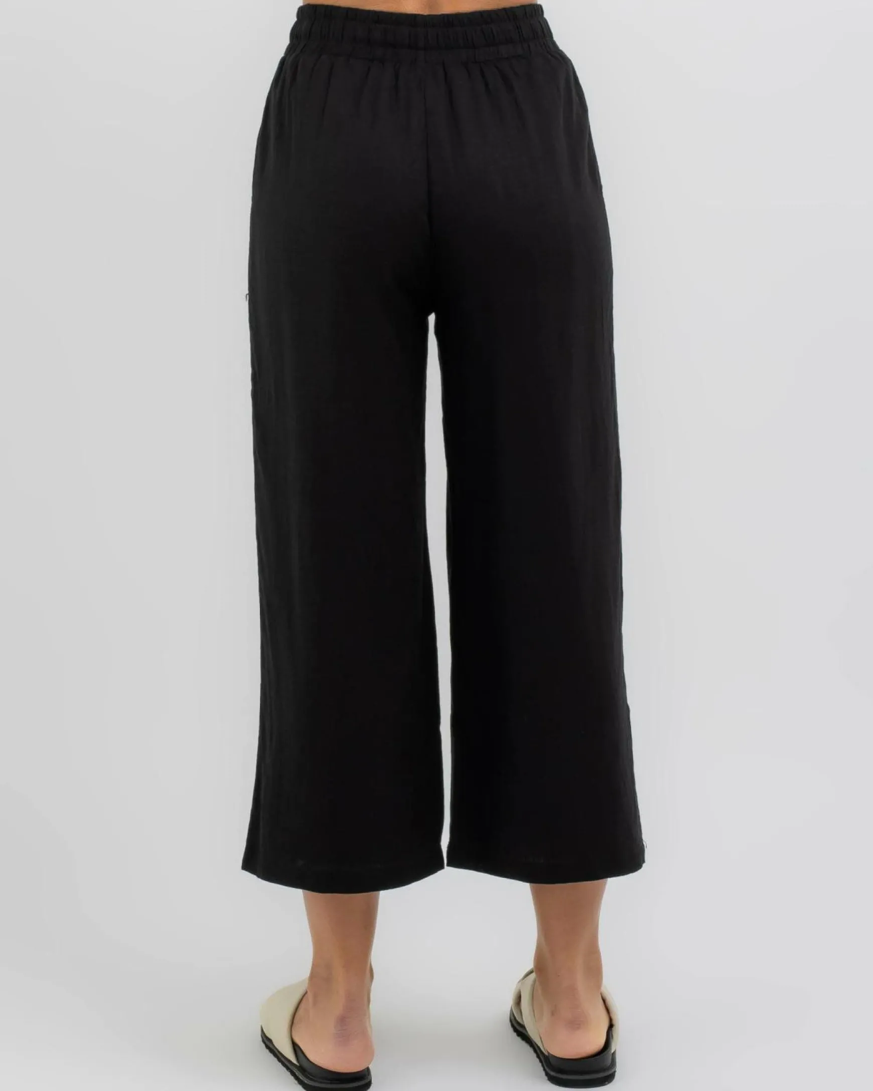 Cali Hawaii Cropped Pants