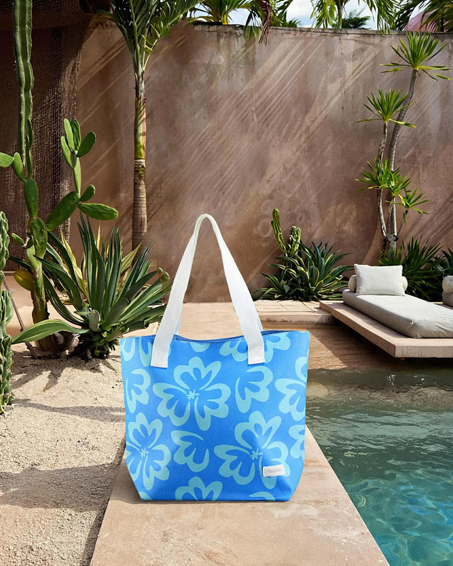 Calypso Beach Bag