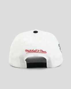 Chicago Bulls Pro Pinch Snapback Cap