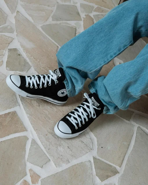 Chuck Taylor All Star Street Hi-Top Shoes