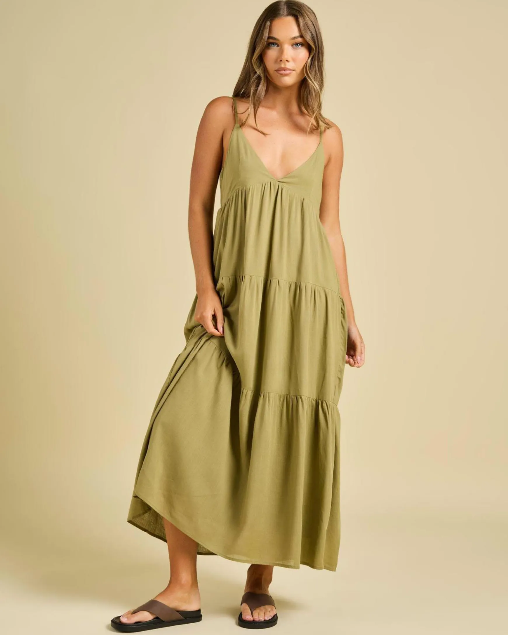 Classic Tiered Midi Dress
