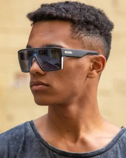 Command Polarised Sunglasses