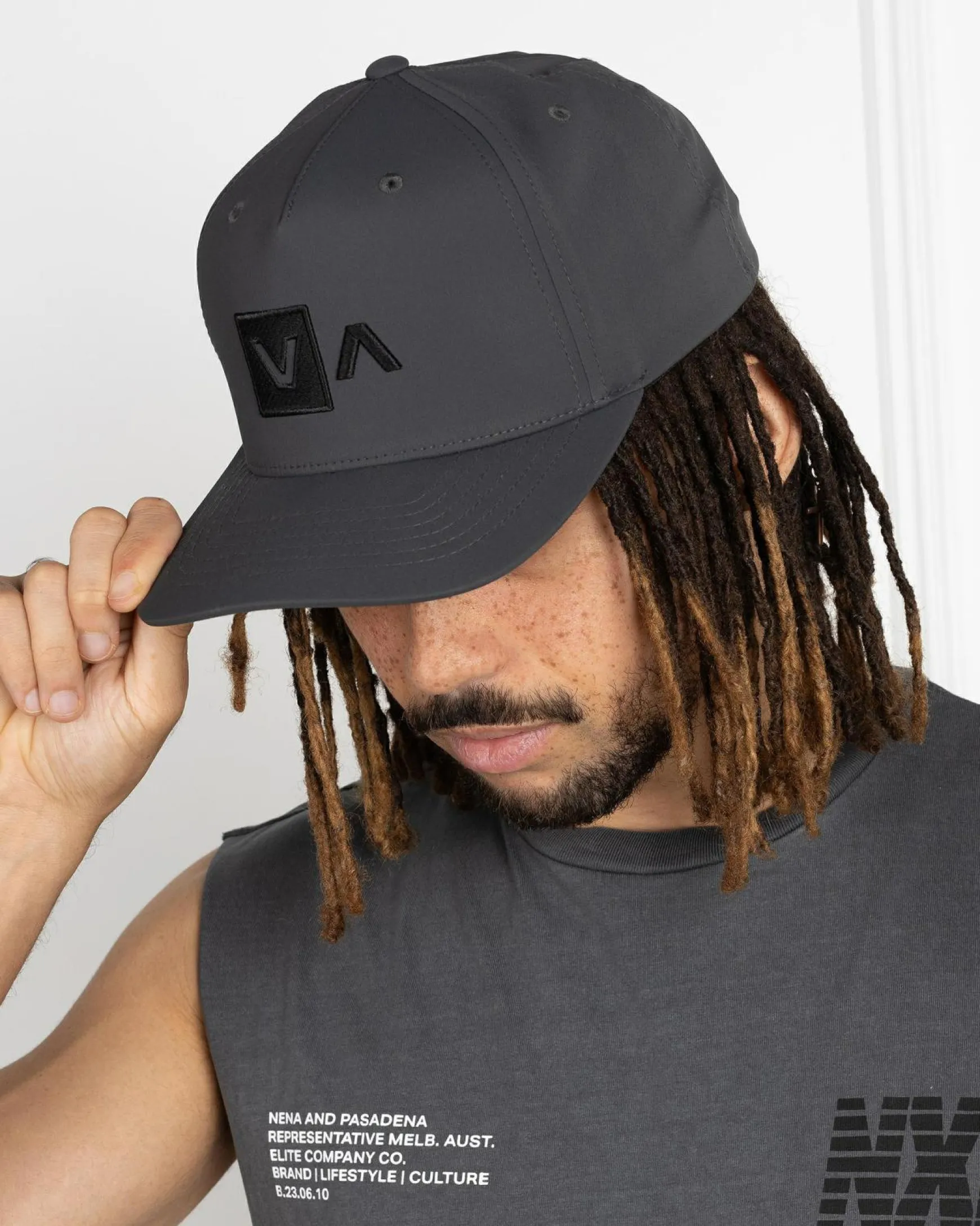 Commonwealth Deluxe Snapback Cap