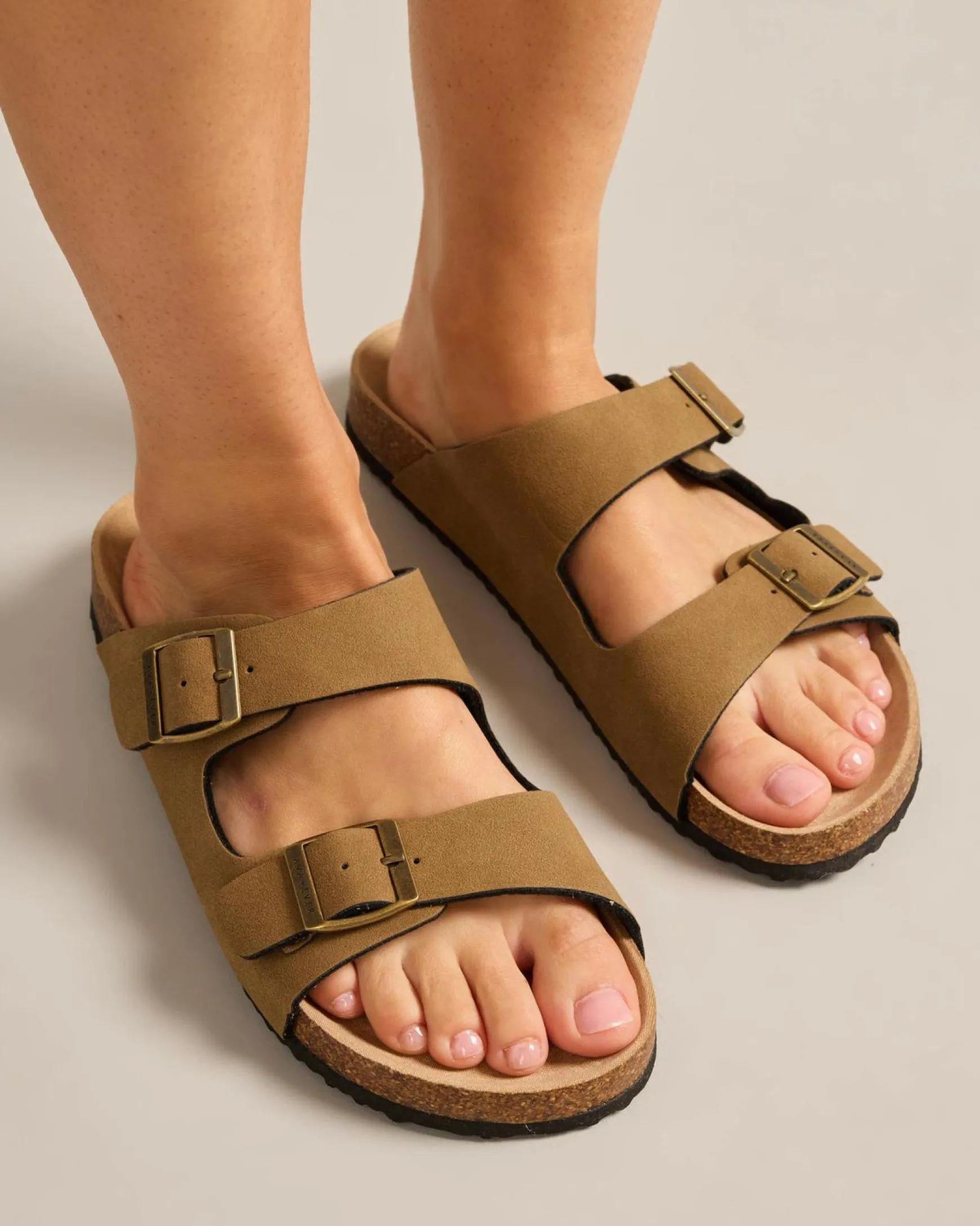 Cortina Slide Sandals