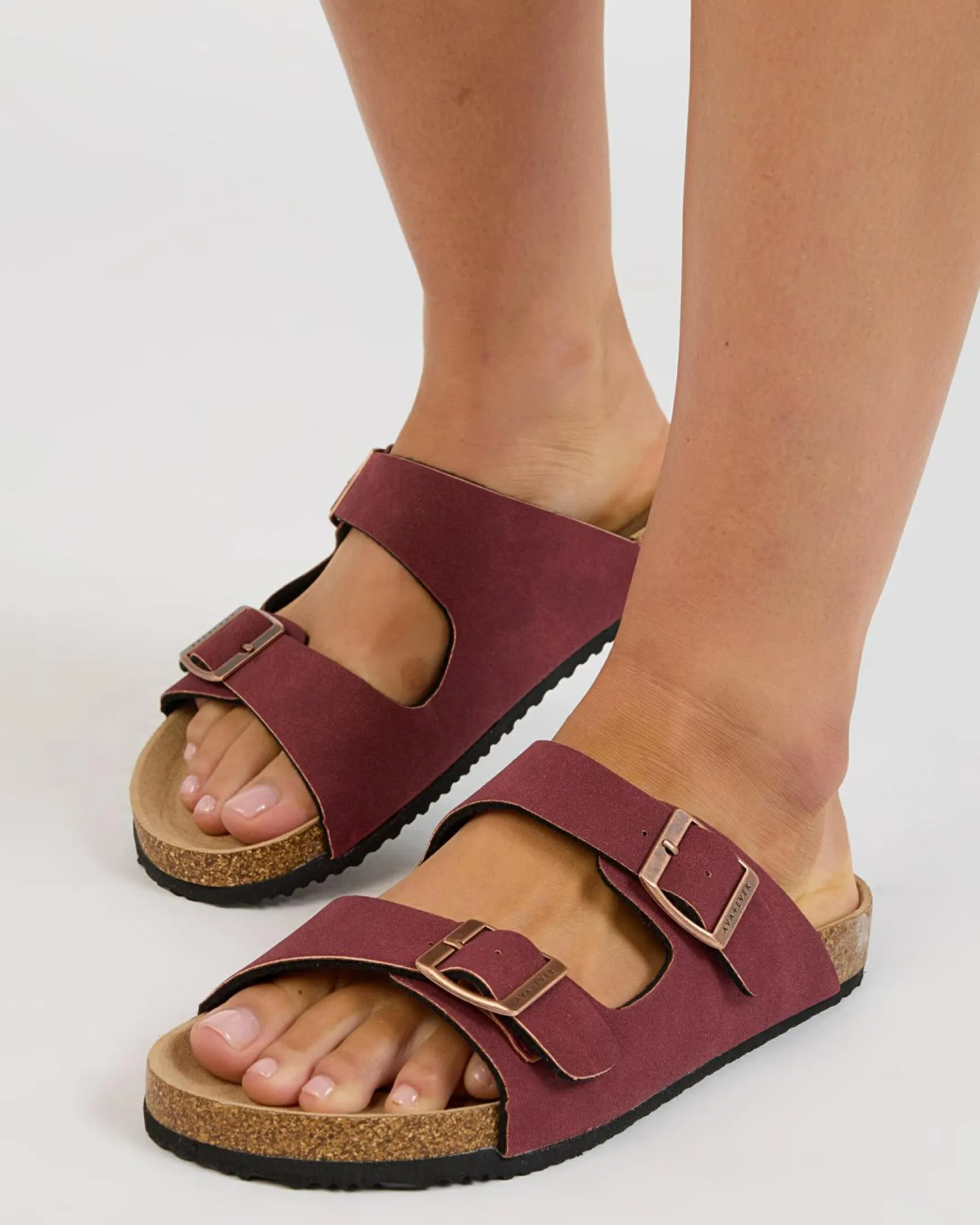 Cortina Slide Sandals