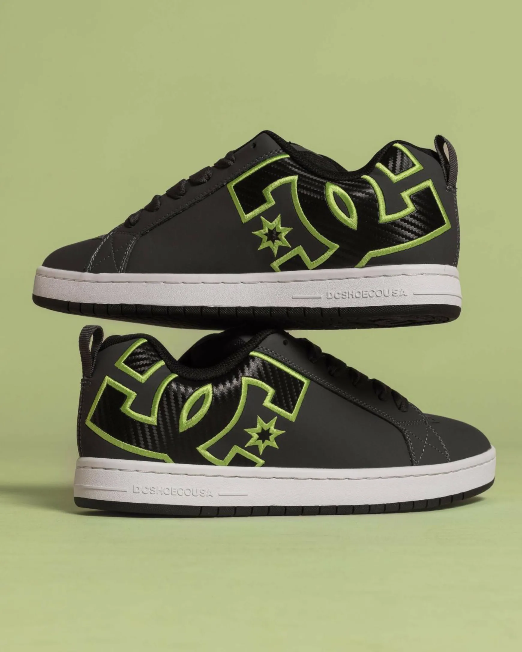Court Graffik Shoes