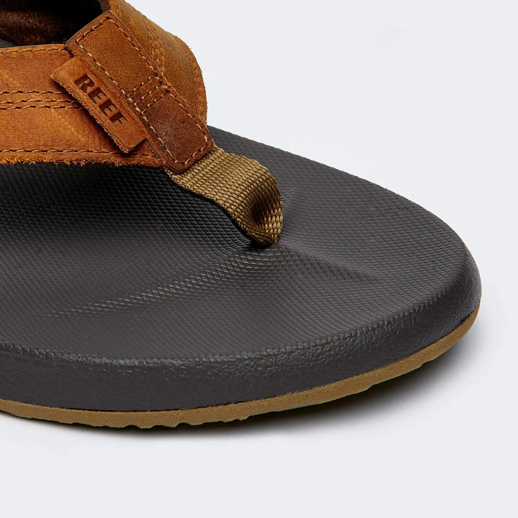 Cushion Phantom LE Sandals