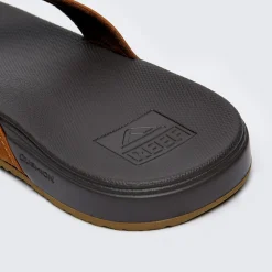 Cushion Phantom LE Sandals