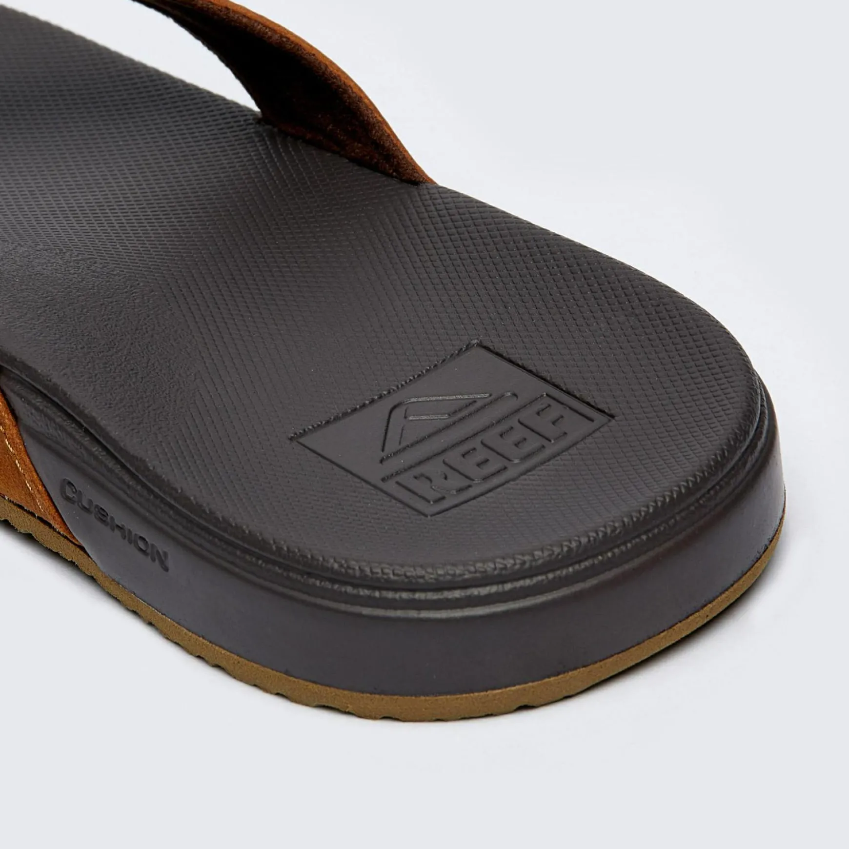 Cushion Phantom LE Sandals