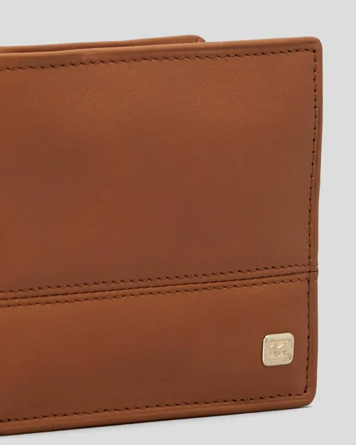 Dimension 2In1 Leather Wallet