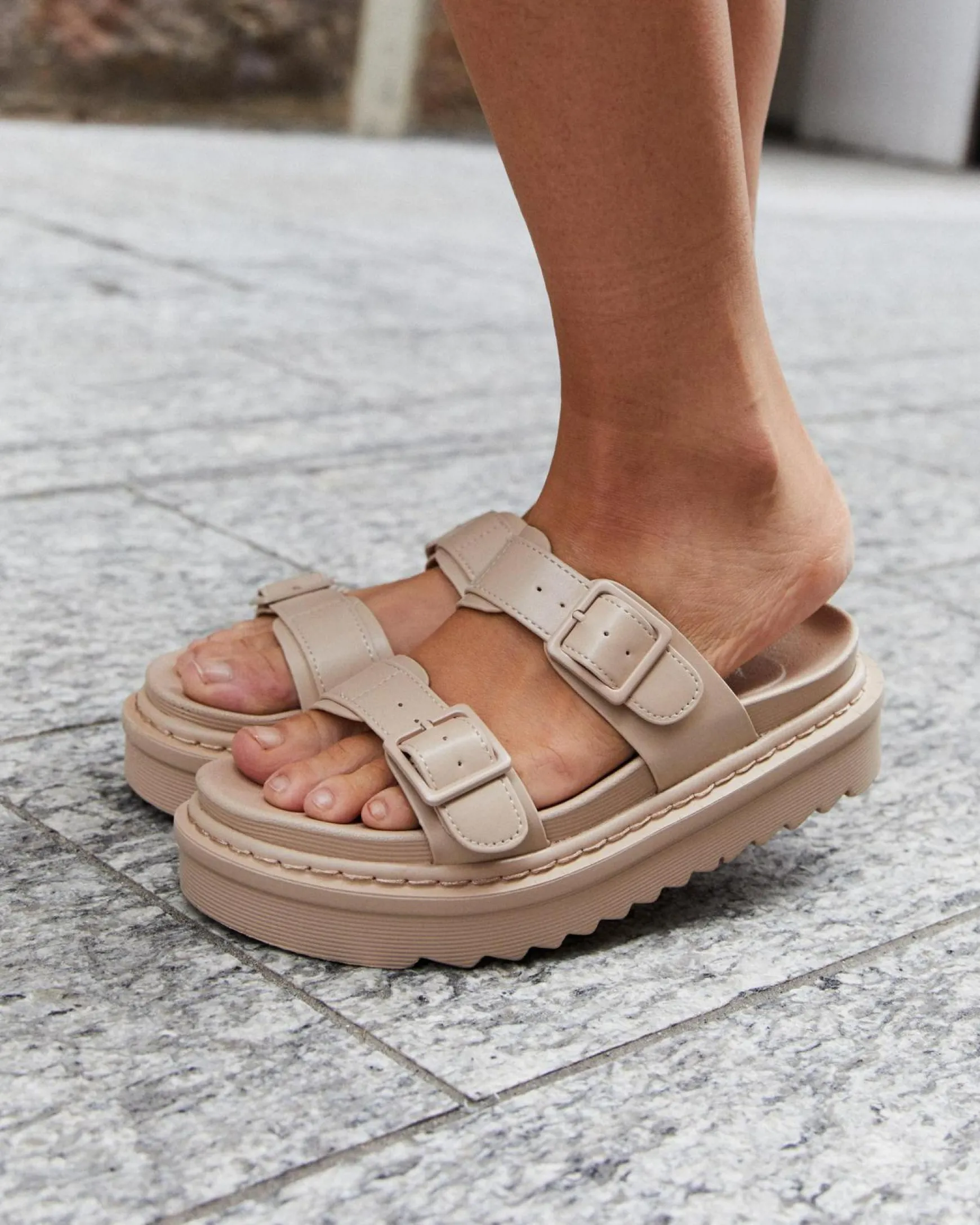 Donna Flatform Shoes