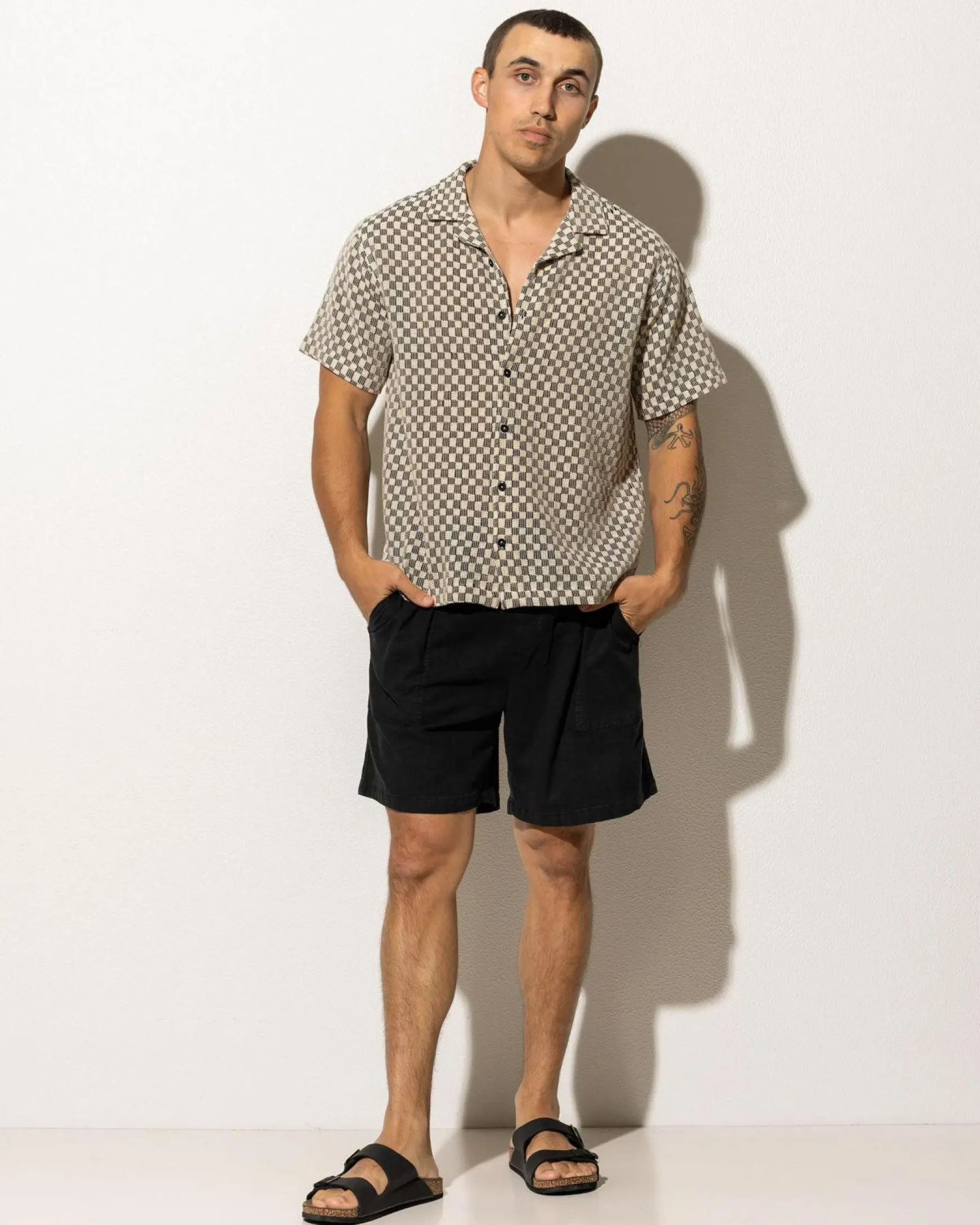 Elastic Patch Pocket Shorts