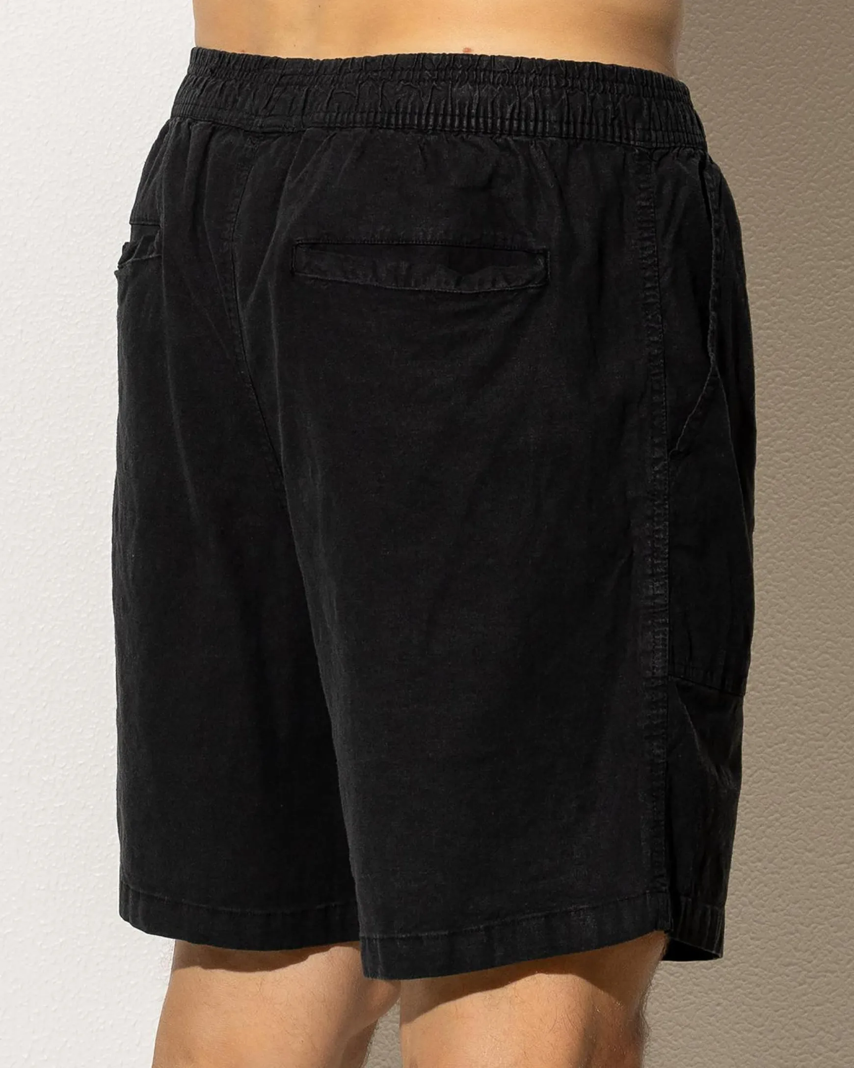 Elastic Patch Pocket Shorts