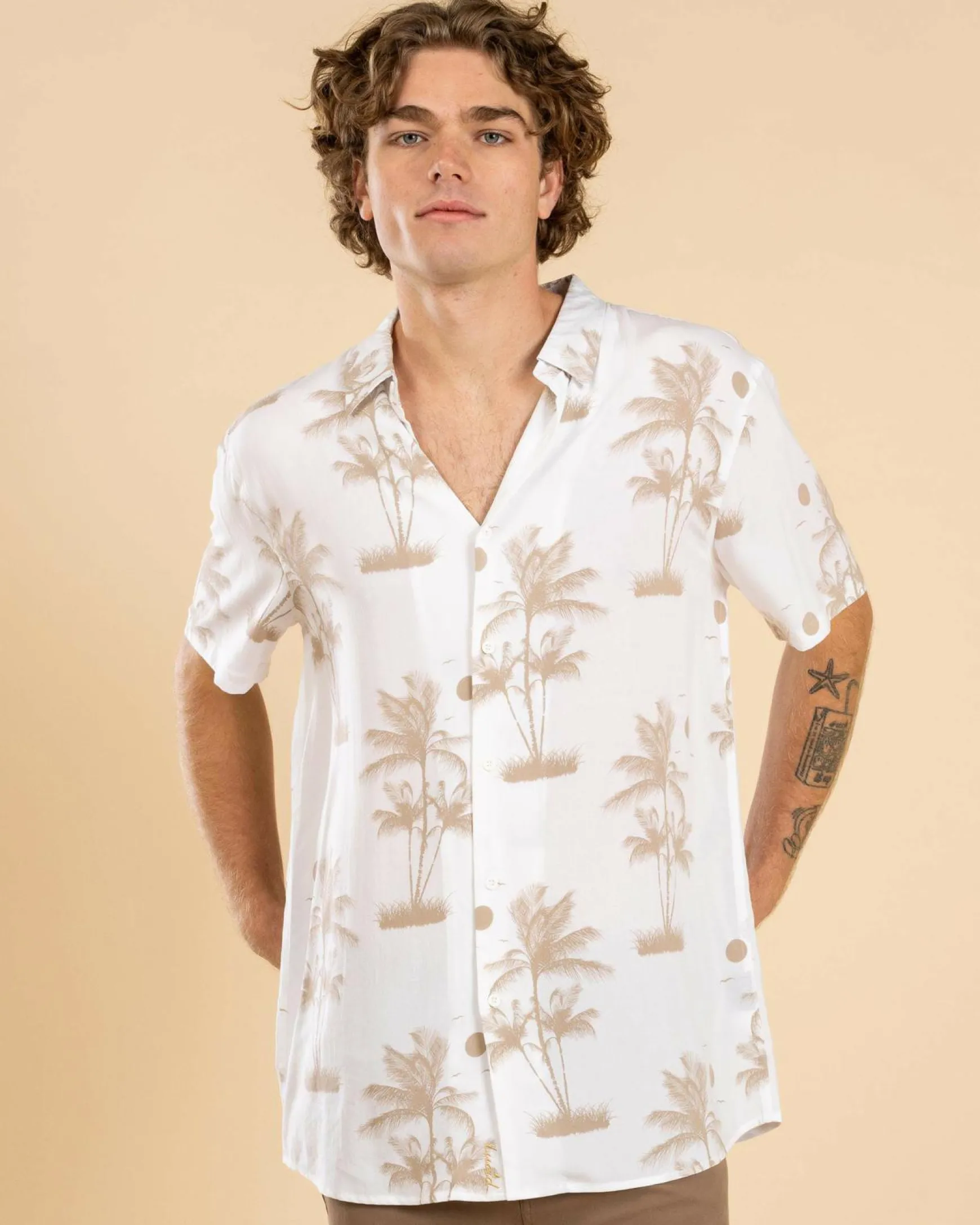Escapade Short Sleeve Shirt