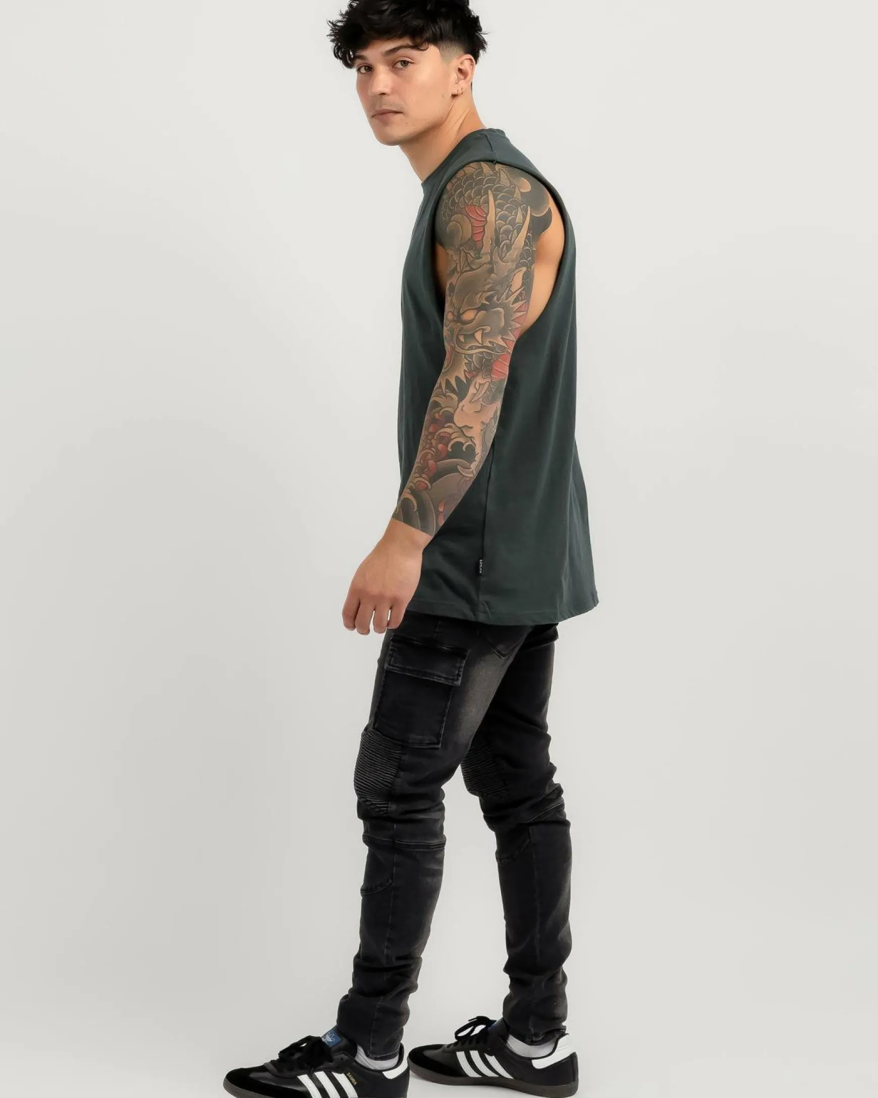 Essential Muscle Tank