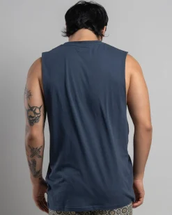 Essential Muscle Tank