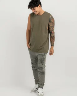 Essential Muscle Tank