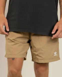 Essential Woven Shorts
