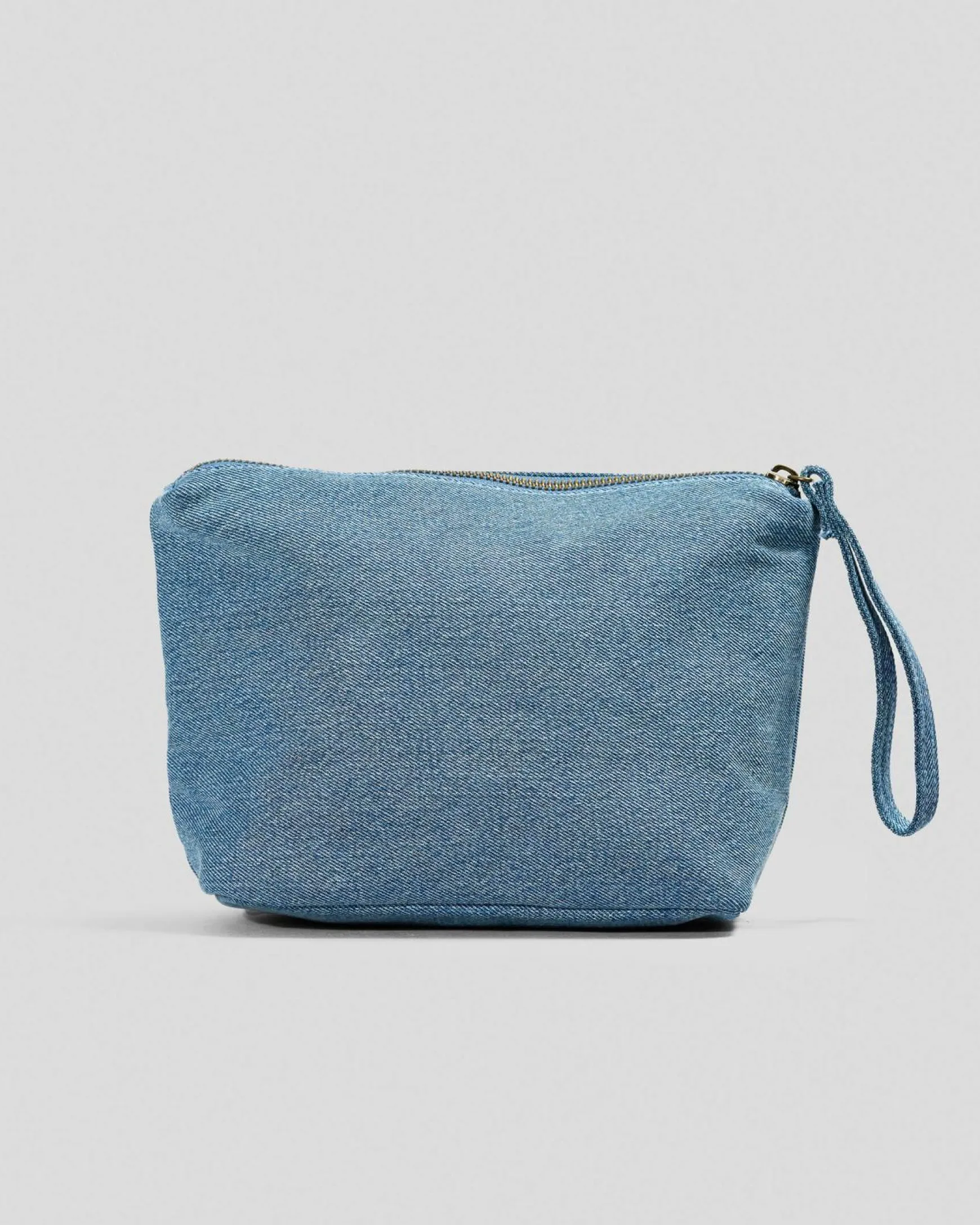 Essentials II Makeup Case