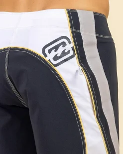 Fluid 2K Pro Board Shorts