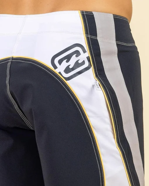 Fluid 2K Pro Board Shorts