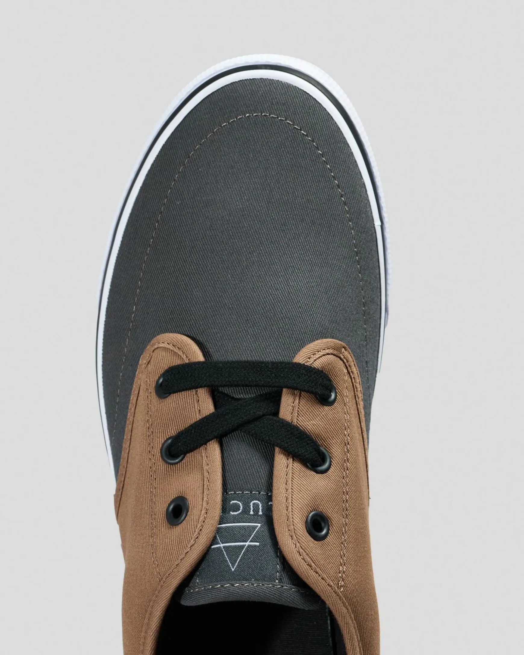 Geomet Shoes