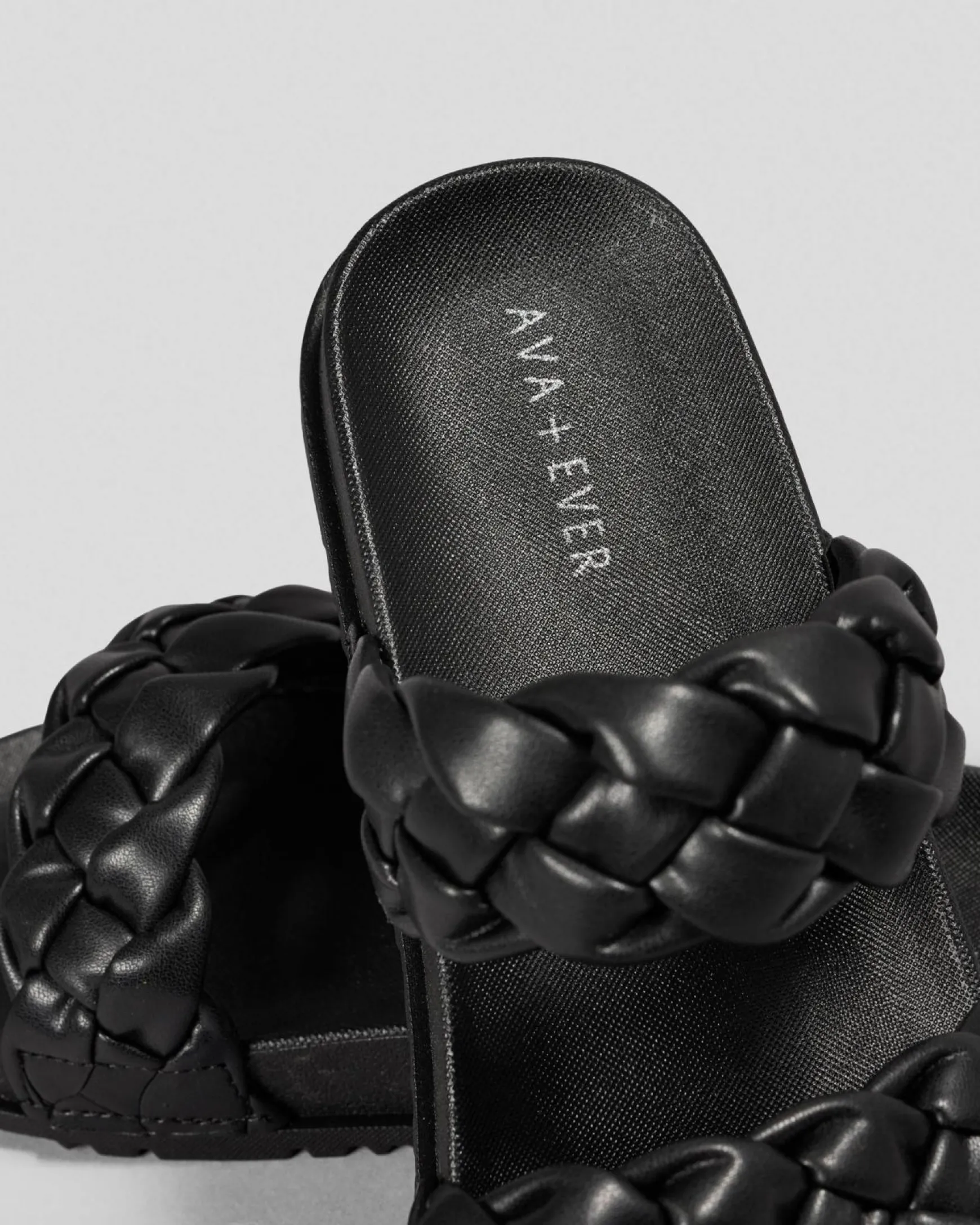 Girls' Avery Slide Sandals