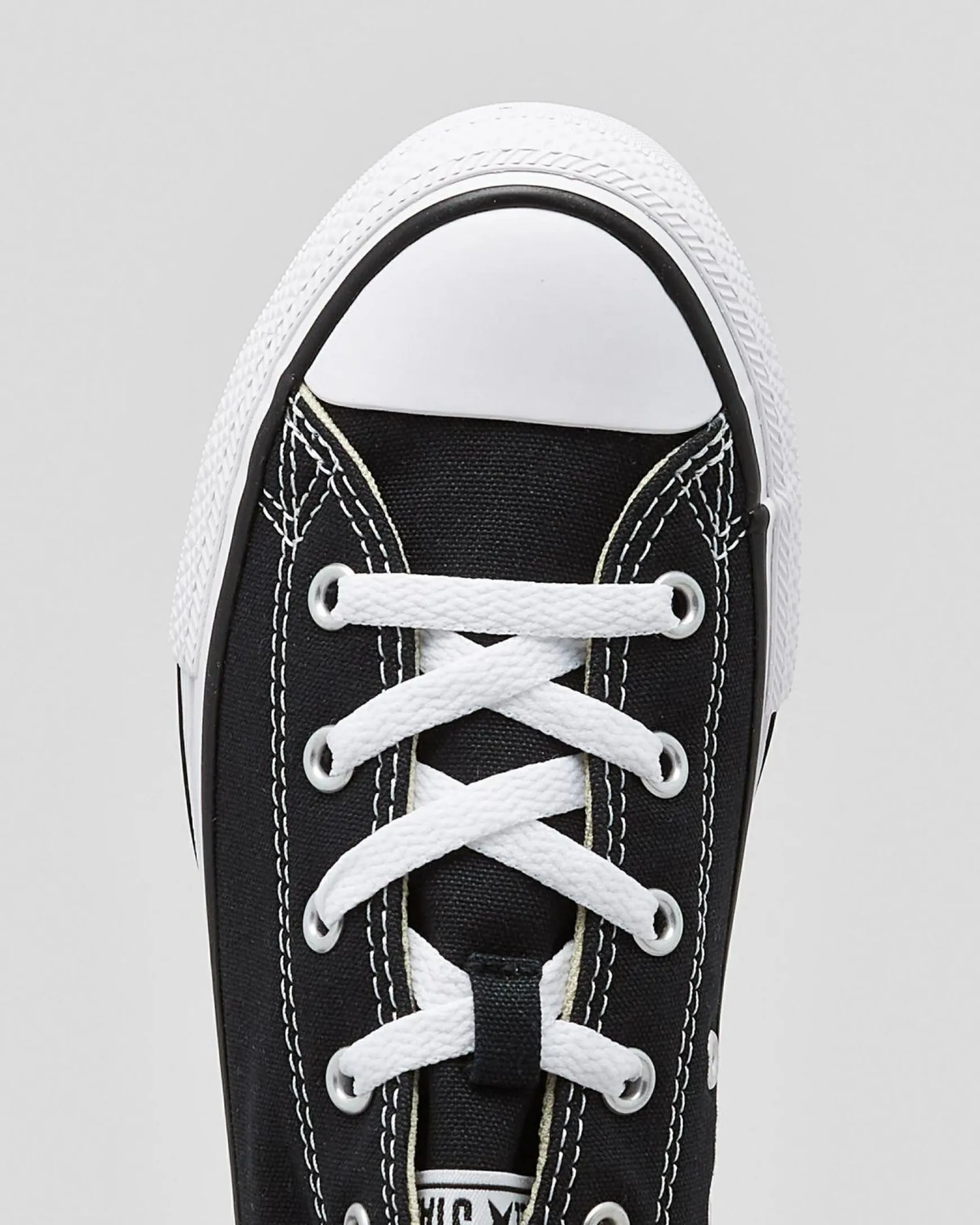 Girls' Chuck Taylor Lo-Cut Shoes