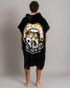 Hooked V3 Hooded Towel