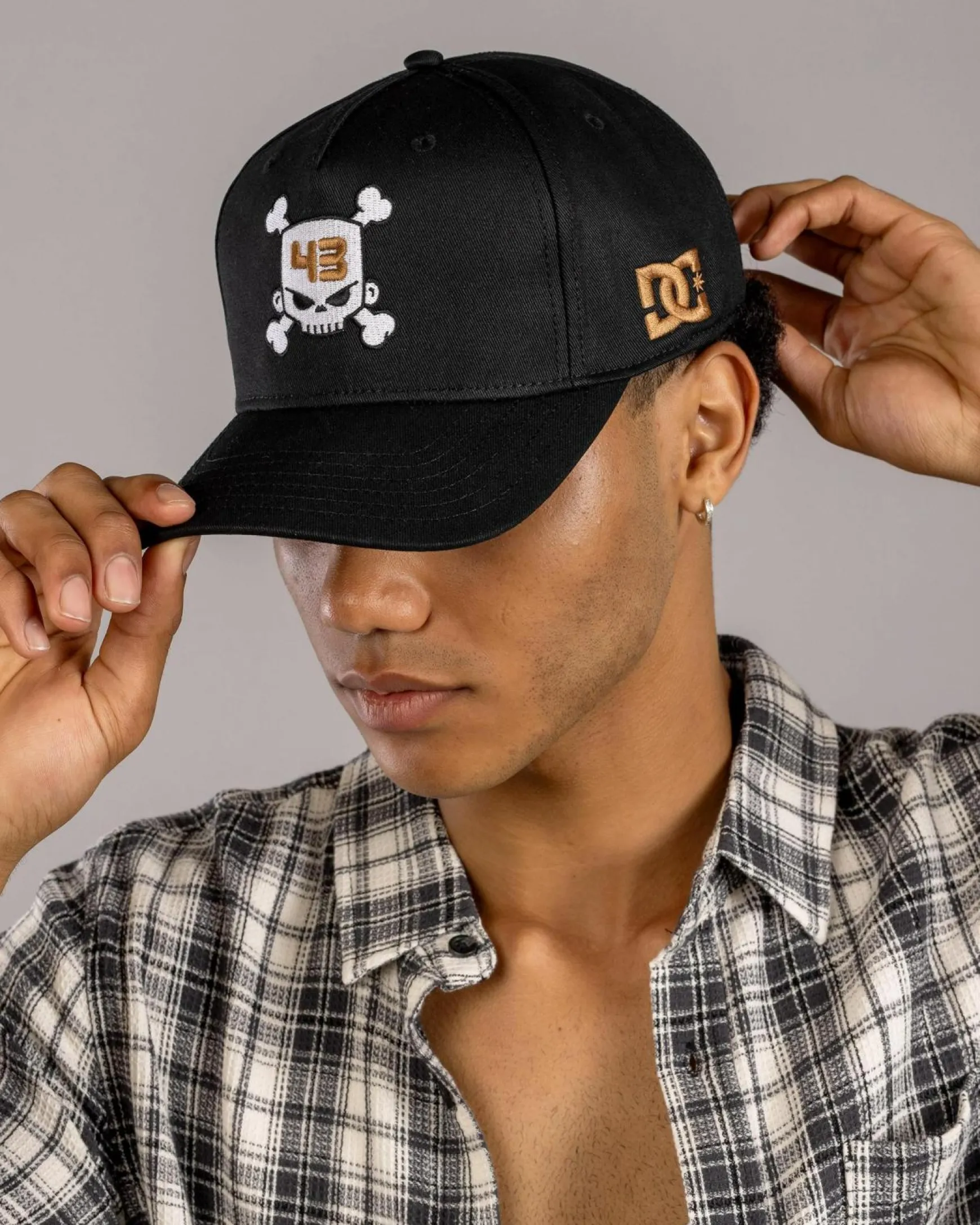 Hooni Snapback Cap