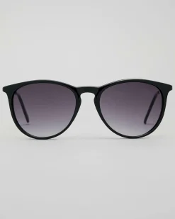 Hyra Sunglasses