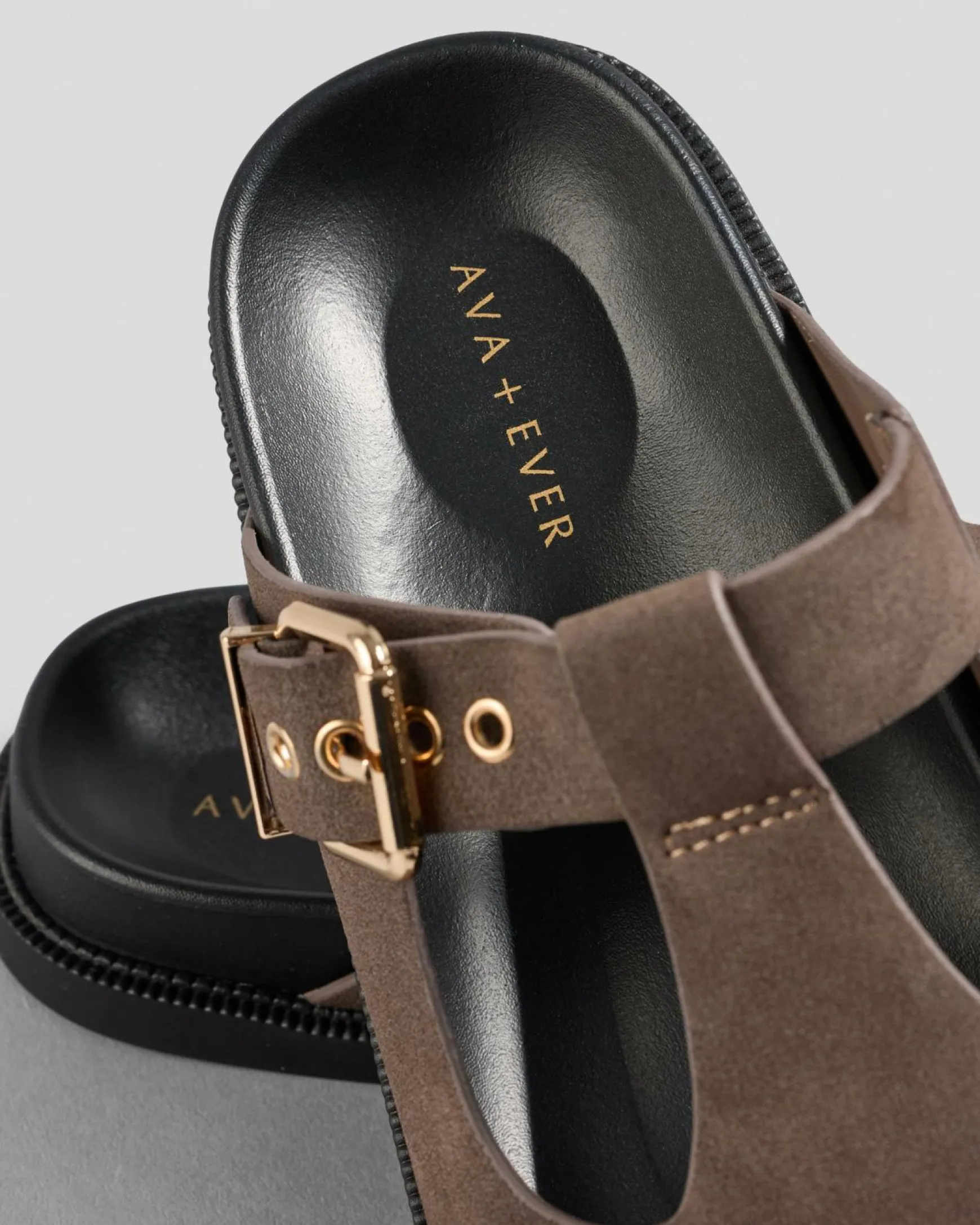 Jasper Slide Sandals