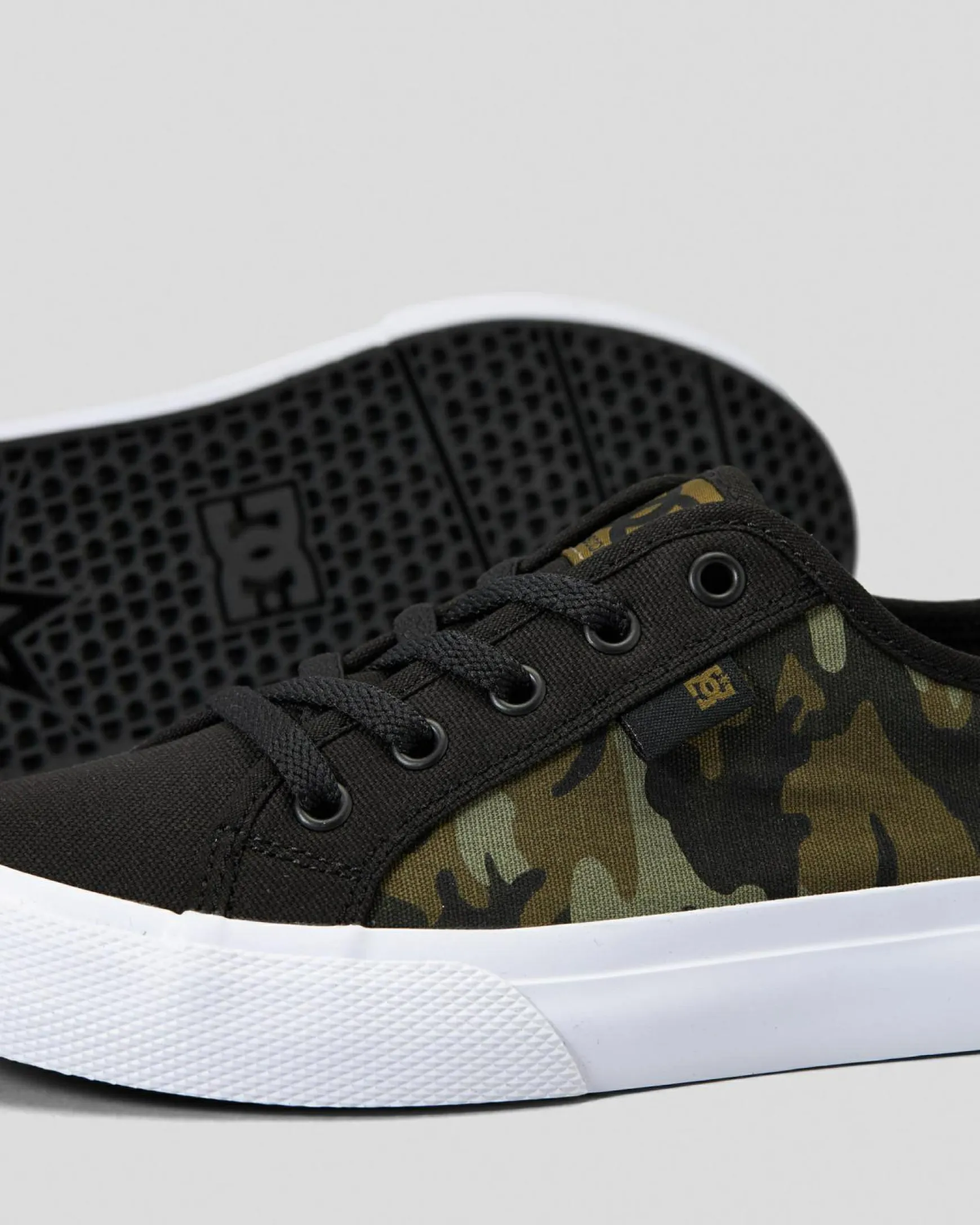 Junior Boys' Manual Shoes