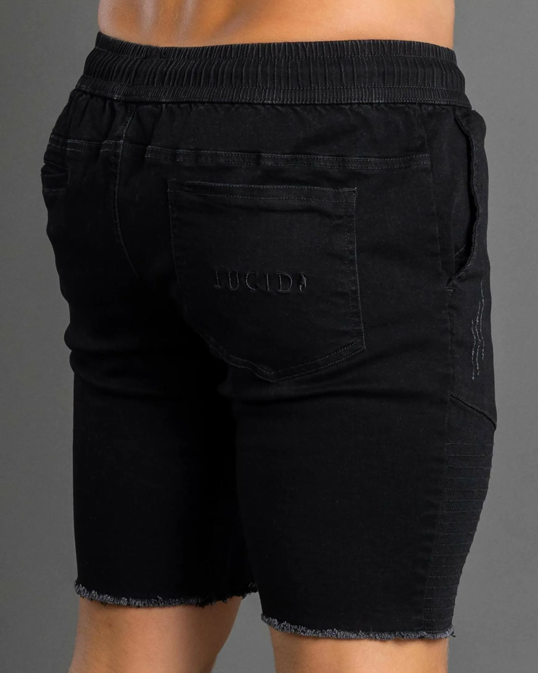 Laneway Walk Shorts
