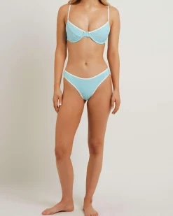 Lavinia Underwire Bikini Top