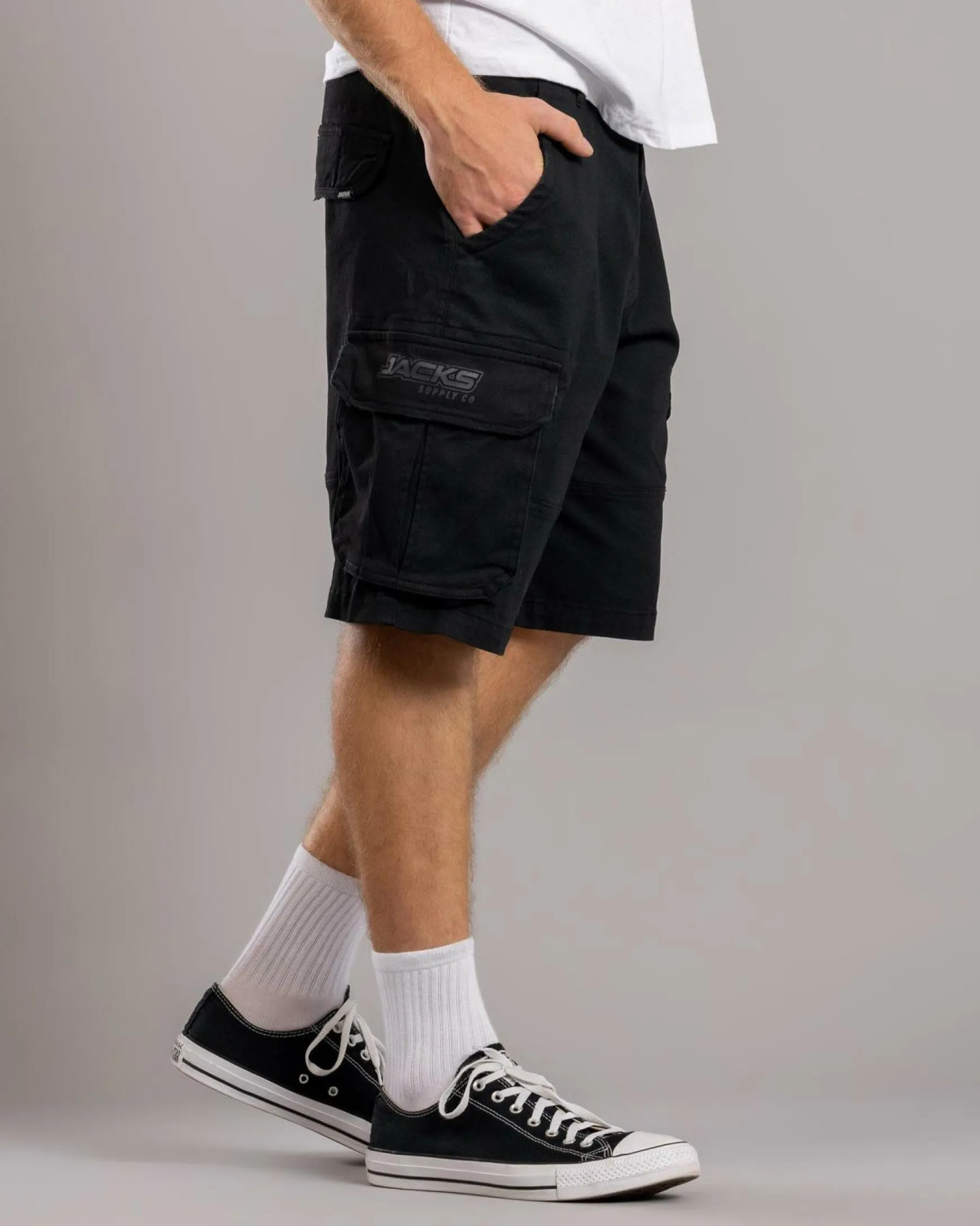 Limit Cargo Walk Shorts